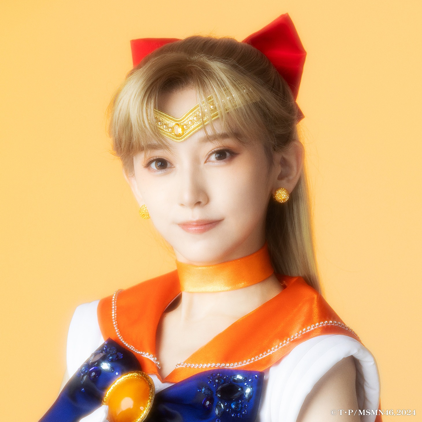 池田瑛紗演じるセーラーヴィーナス。（Team MOON）(c)武内直子・PNP／乃木坂46版 ミュージカル「美少女戦士セーラームーン」製作委員会2024