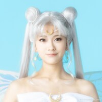 奥田いろは扮するクイーン・セレニティ。