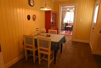 「オキノ邸」のリビング。