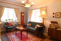 「オキノ邸」のリビング。