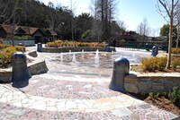 「魔女の谷」の様子。