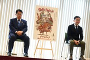 左から愛知県の大村秀章知事、宮崎吾朗監督。