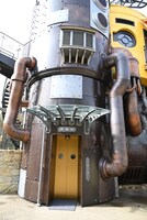 「ハウルの城」の外観。