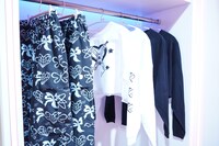 「precure genic room」に展示されたコラボアイテム。