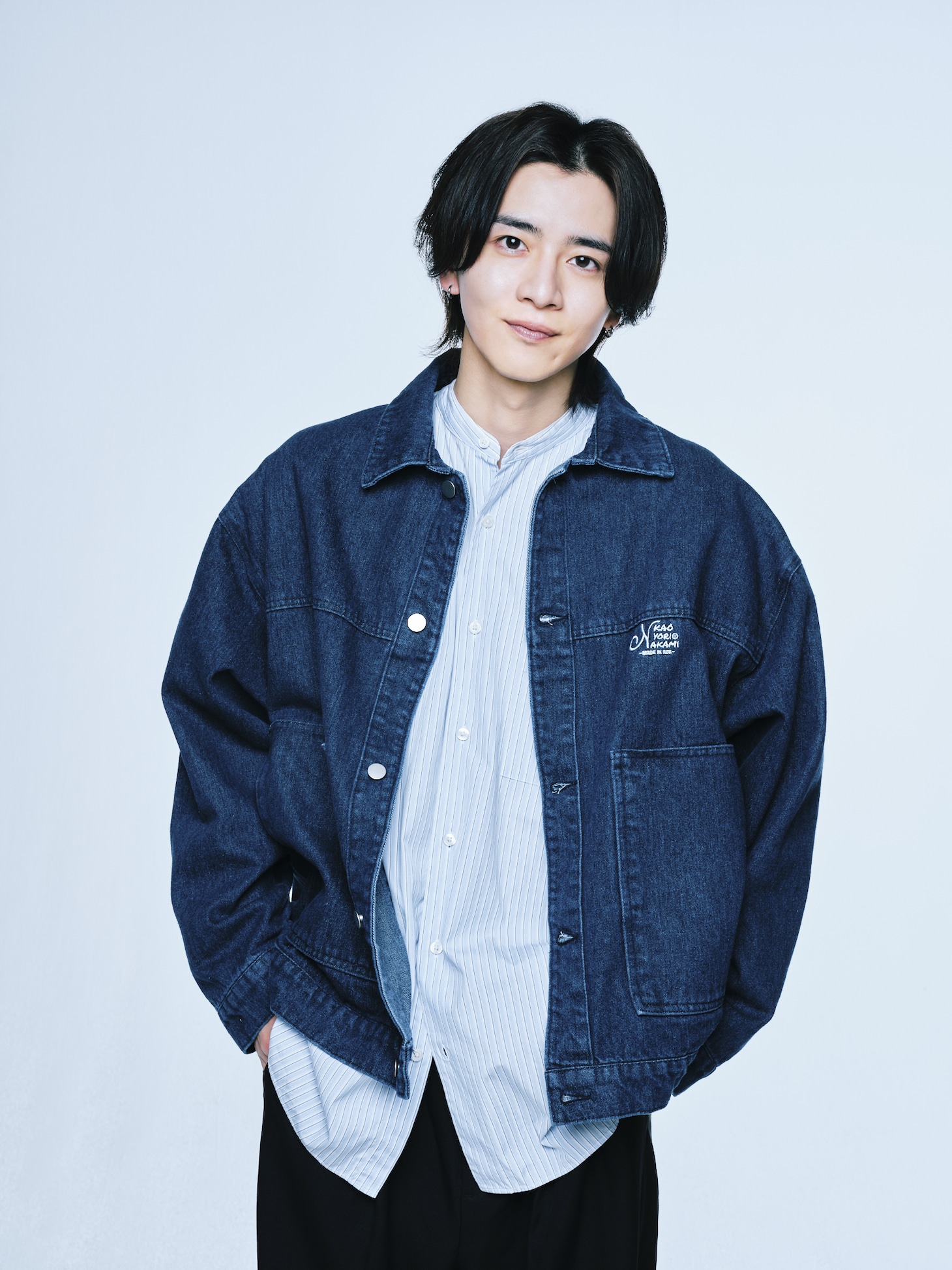 飯島寛騎扮する鹿妻新。 (c)樹ユウマ・DPNブックス/「御社の乱れ正します！」製作委員会
