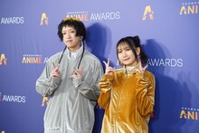 授賞式でパフォーマンスを披露したYOASOBI。