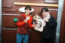 左から吉田尚記、西島大介。