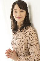 大紫の御前役の田中敦子。
