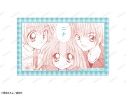 「トレーディング原作コマカードステッカー」のボックス購入特典「ニナ＆ゼロ＆イチイ 原作コマカードステッカー イベント限定特典」