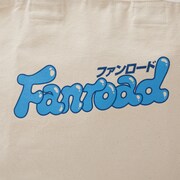 トートバッグのロゴ。