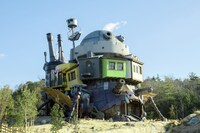 ハウルの城 (c) Studio Ghibli