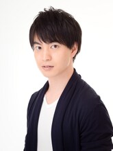 鴨志田朔夜役の小林裕介。