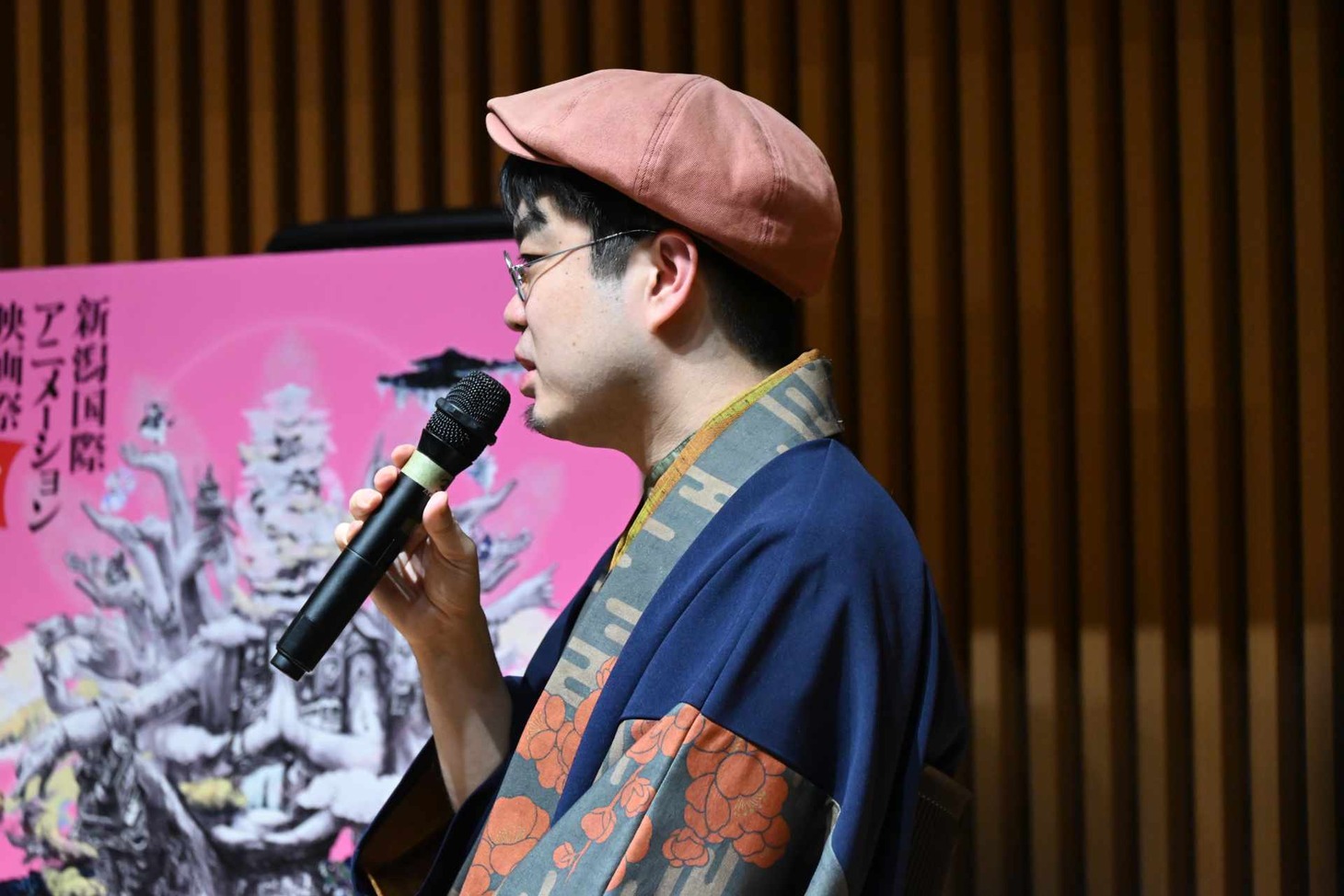 塚原重義監督