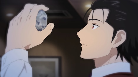 TVアニメ「バーテンダー 神のグラス」第1話「優しい止まり木」の場面カット。  (c)城アラキ・長友健篩／集英社・Bar hoppers