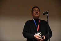 蕗谷虹児賞を受賞した本田雄作画監督。