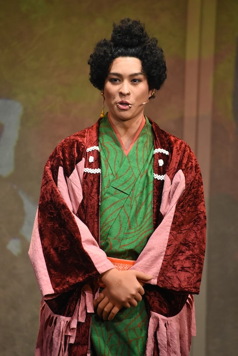 徳次役の西銘駿。