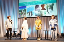 左から長井龍雪監督、茅野愛衣、水瀬いのり、若山詩音。