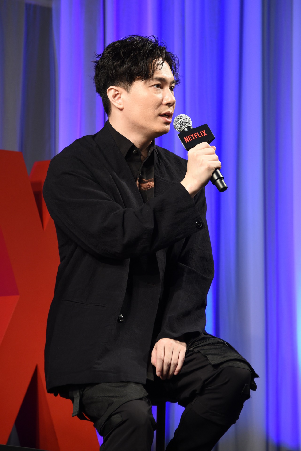 鈴木達央