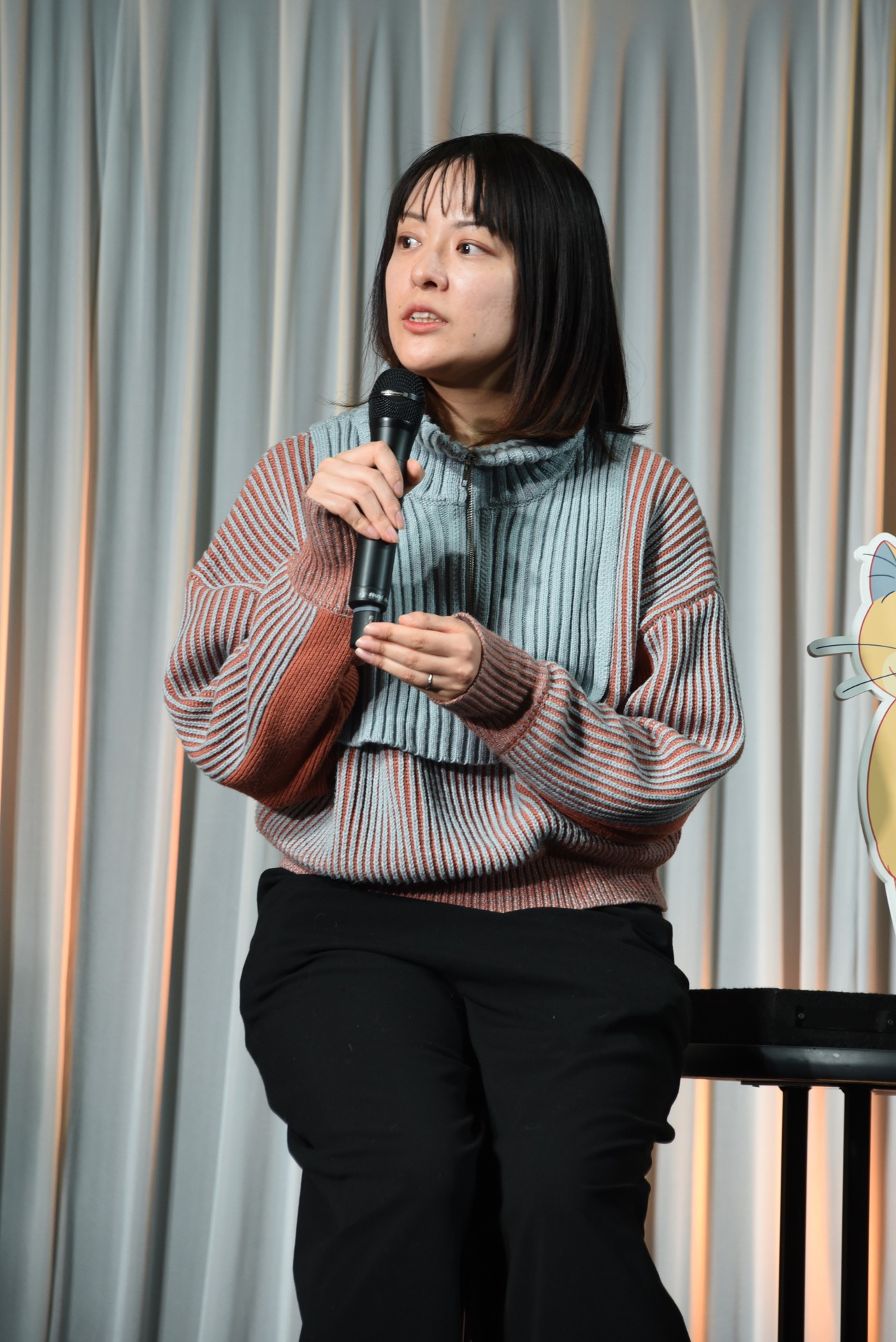 久野遥子監督