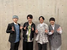 左から増田俊樹、阿座上洋平、島崎信長、梶裕貴。