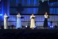 左から黒沢ともよ、朝井彩加、豊田萌絵、安済知佳。