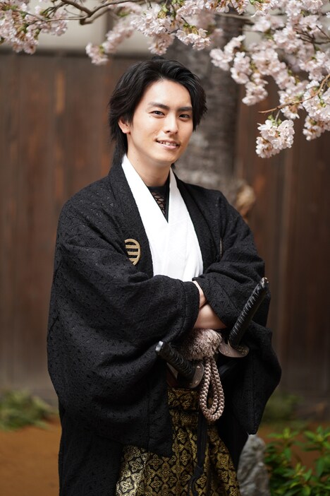 近藤勇役の高野洸。