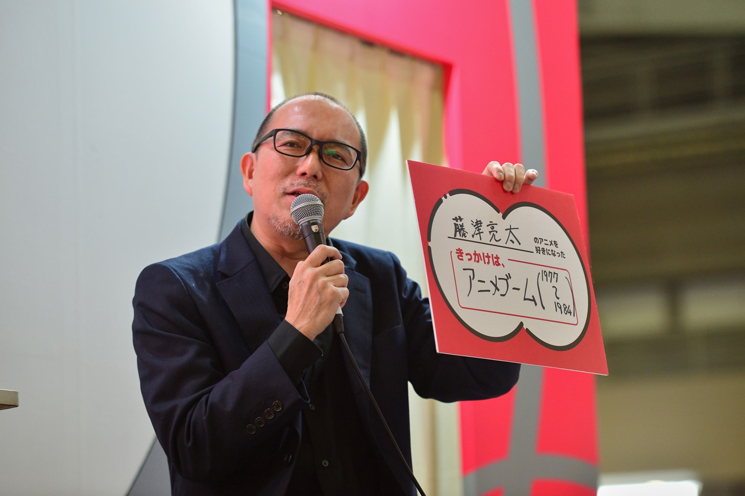 藤津亮太