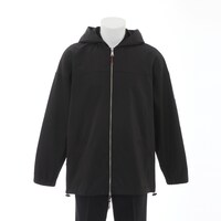 悪魔ほむらモデルのブルゾン。