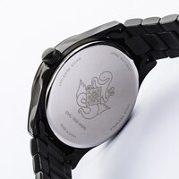 悪魔ほむらモデルの腕時計。