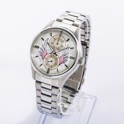 アルティメットまどかモデルの腕時計。