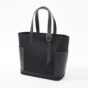 夏油傑モデルのバッグ。