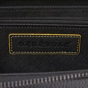 夏油傑モデルの長財布。