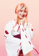 石田千穂(STU48)扮するシュナ。