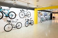 企業から贈られた自転車。