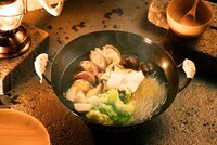 「ダンジョン飯 『イズガンダのセンシ』の両手鍋」