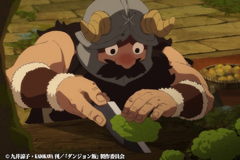 包丁を使うセンシ。