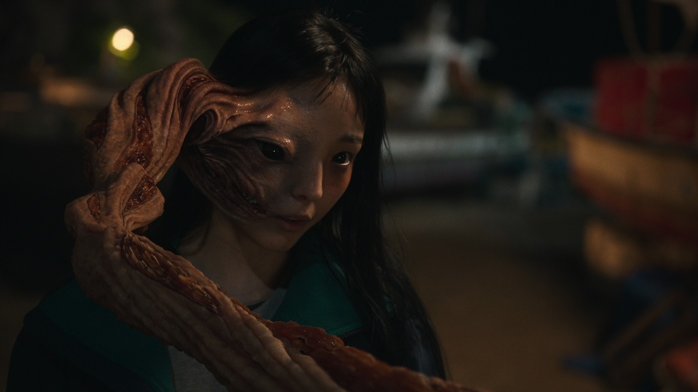ドラマ「寄生獣 -ザ・グレイ-」本編映像より。