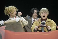 ステージ「エロイカより愛をこめて」より。