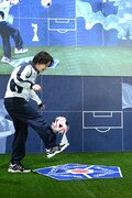 柔らかいタッチでボールを扱うサッカー経験者の海渡翼。