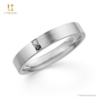 ブラック・ジャックモデルモデルのマリッジリング。