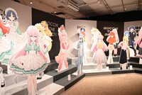 キャラクターのスタンディパネル。