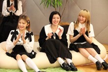 左から私立恵比寿中学の星名美怜、小林歌穂、中山莉子。