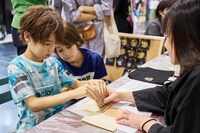 「京都国際マンガ・アニメフェア（京まふ）2023」開催の様子。