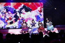 ガァルマゲドン・ミ。左から黒須あろま役の牧野由依、幸多みちる役の山田唯菜、ガァルル役の真田アサミ、白玉みかん役の渡部優衣。