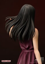 「伊藤潤二×藤本圭紀『富江』コラボレーション・スタチュー」