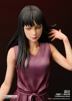 「伊藤潤二×藤本圭紀『富江』コラボレーション・スタチュー」