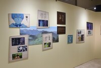 「アニメ 葬送のフリーレン展 ～冒険の終わりから始まる物語～」の「第1章 新たな冒険の始まり」エリア。