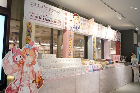 SHIBUYA TSUTAYA6階IP書店の様子。