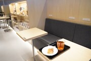 SHIBUYA TSUTAYA3階SHARE LOUNGEの様子。