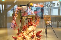 SHIBUYA TSUTAYA3階SHARE LOUNGEの様子。